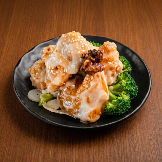Honey Walnut Shrimp / 核桃虾.