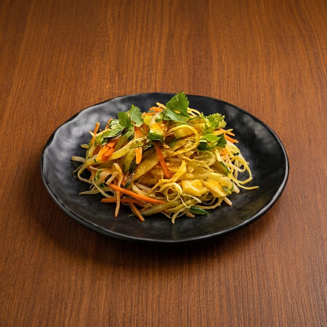 Szechuan Beef Cold Noodle / 香辣牛肉拌面.